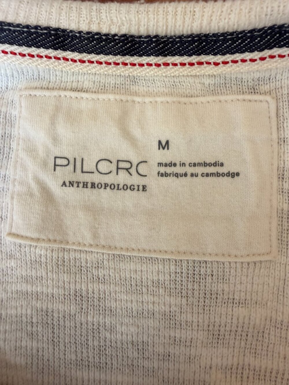 Pilcro Ruffled Raglan Thermal Top, Size M - Picture 6 of 6